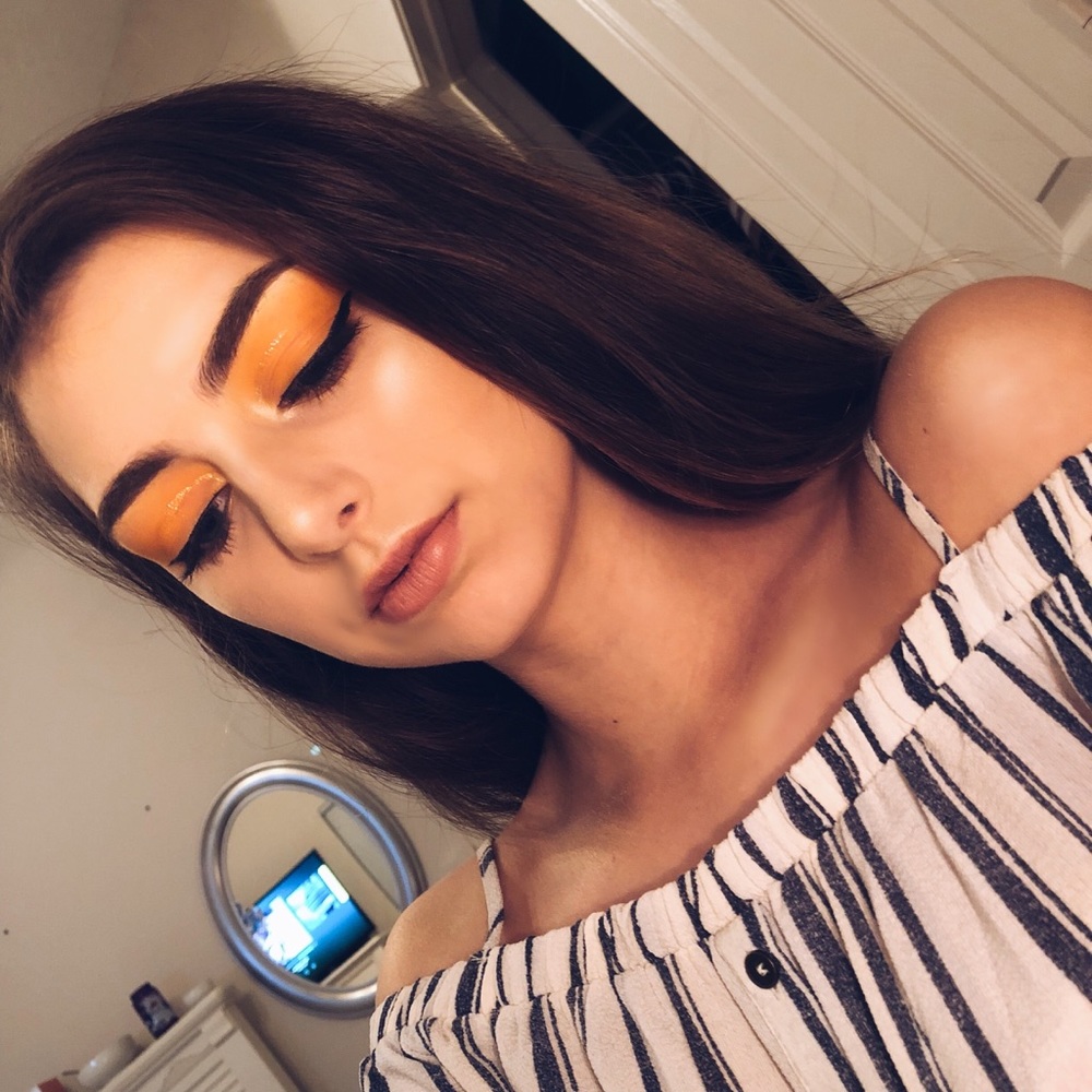 Meet your Posher, Brianna